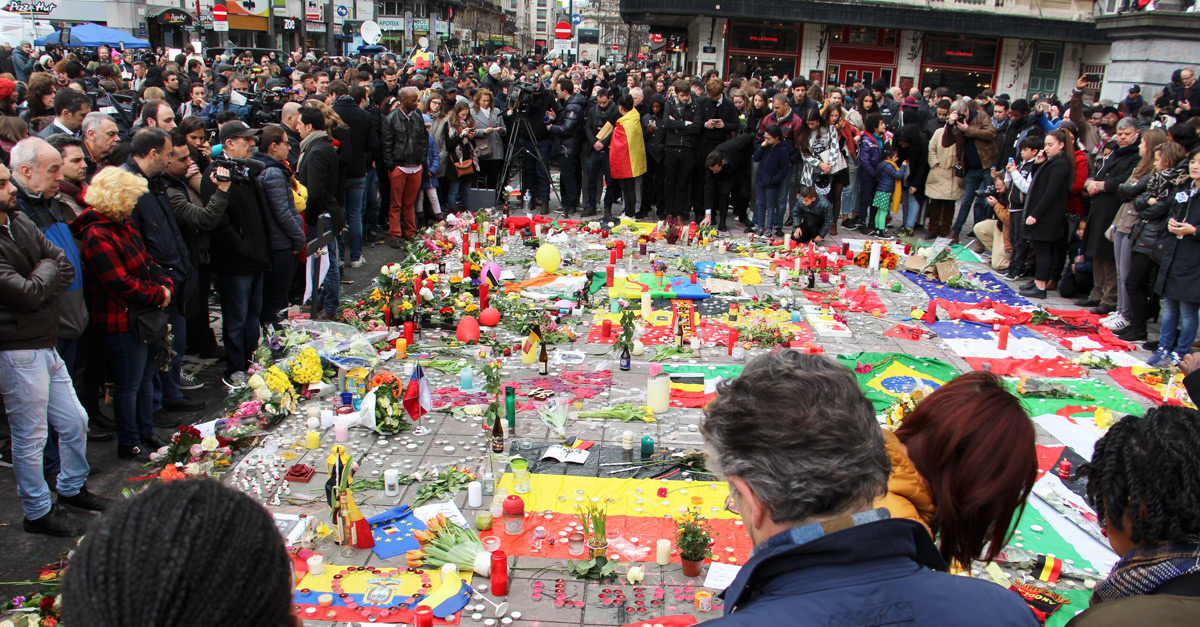 Attentats de Bruxelles, hommages au centre de la capitale