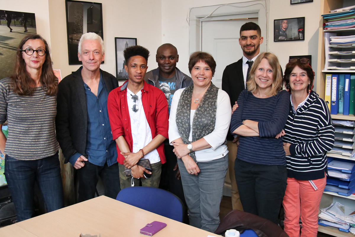 Cécile Jodogne, ministre de la santé bruxelloise, visite le Service de Santé Mentale Ulysse